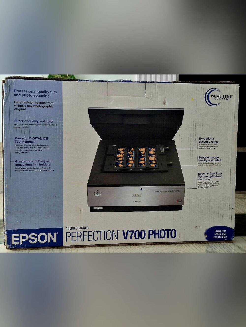 Epson Perfection V700 Photo Scanner Complete in Box NEW NEVER USED!
